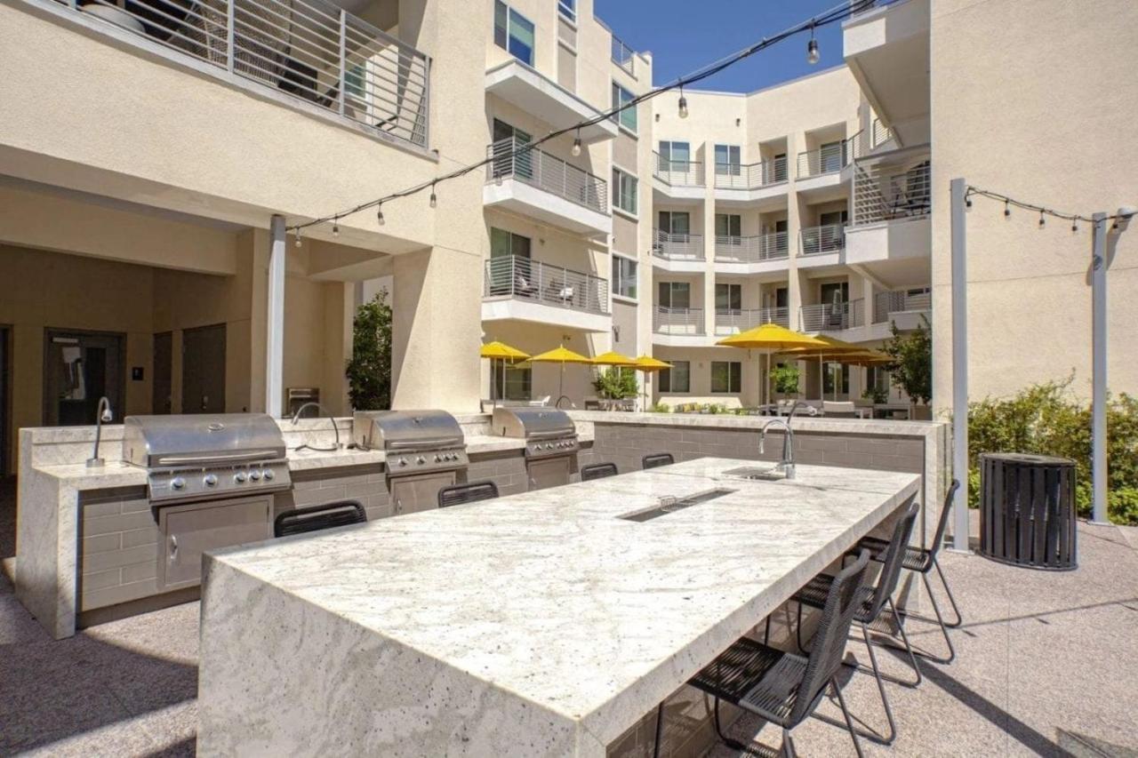Paradise Cozysuites Under The Palms With Jacuzzi 18 Phoenix Exterior foto